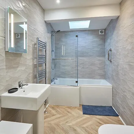 Host & - Fern Lea 度假居