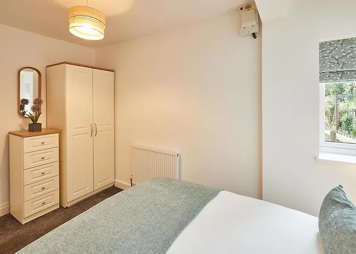 בית נופש Host & - Fern Lea *